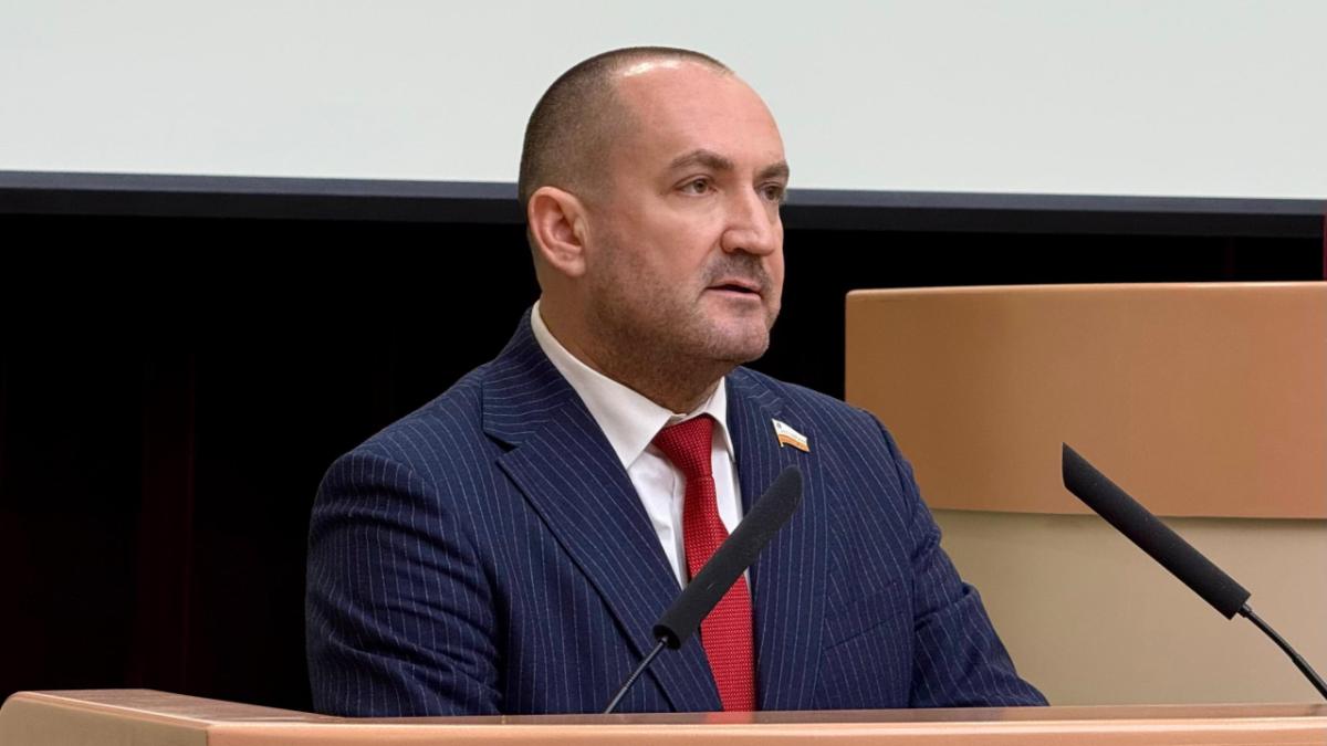 Вячеслав Калинин поздравил жителей Воронежской области с Днем металлурга